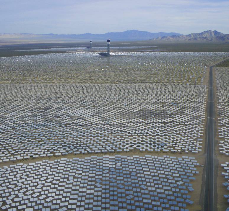 Vrldens strsta solkraftverk Ivanpah Solar Electric Generating System.