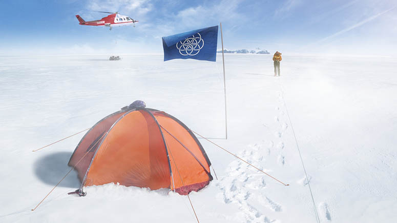 Jordens flagga p Antarktis