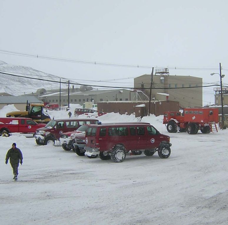 Stad p Antarktis - McMurdo Station.