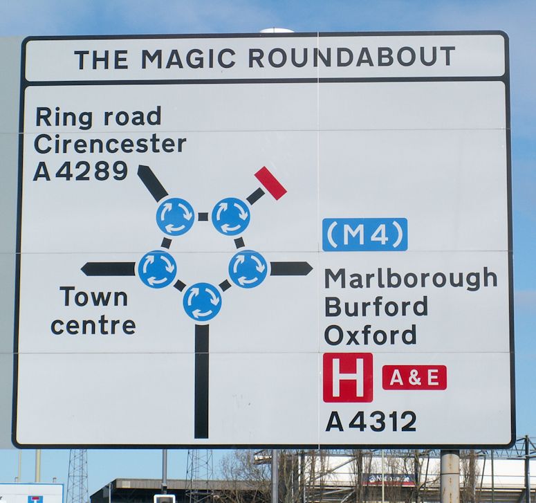 Vrldens svraste och krngligaste rondell The magic roundabout i England.
