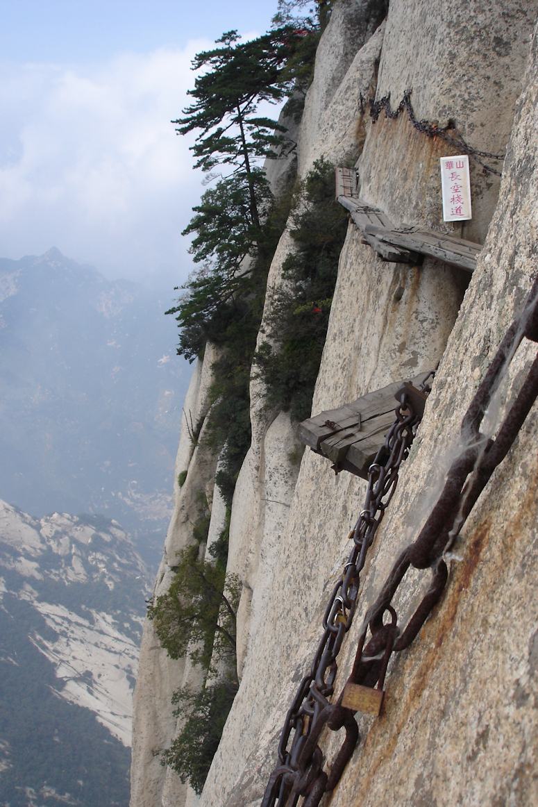 Vrldens lskigaste stig p berget Hua Shan i Kina