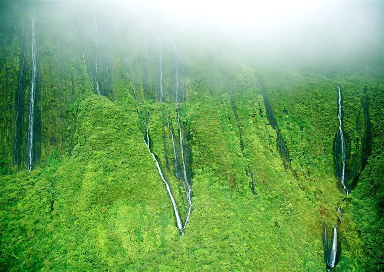 Wall of Tears (trarnas vgg), p vulkanen Wai'ale'ale p Hawaii.